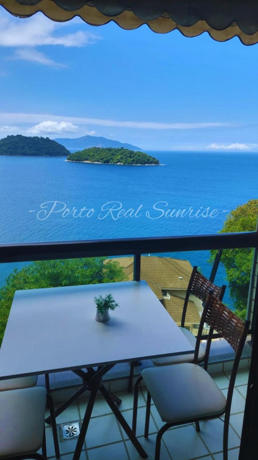 Porto Real Sunrise Apartment Mangaratiba